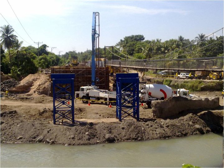 MOP Avanza en construcción Puente Melara