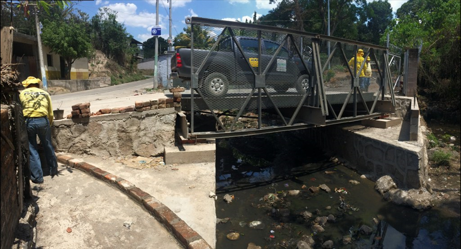 MOP concluye construcción de puente en inmediaciones de Centro Escolar en Quezaltepeque