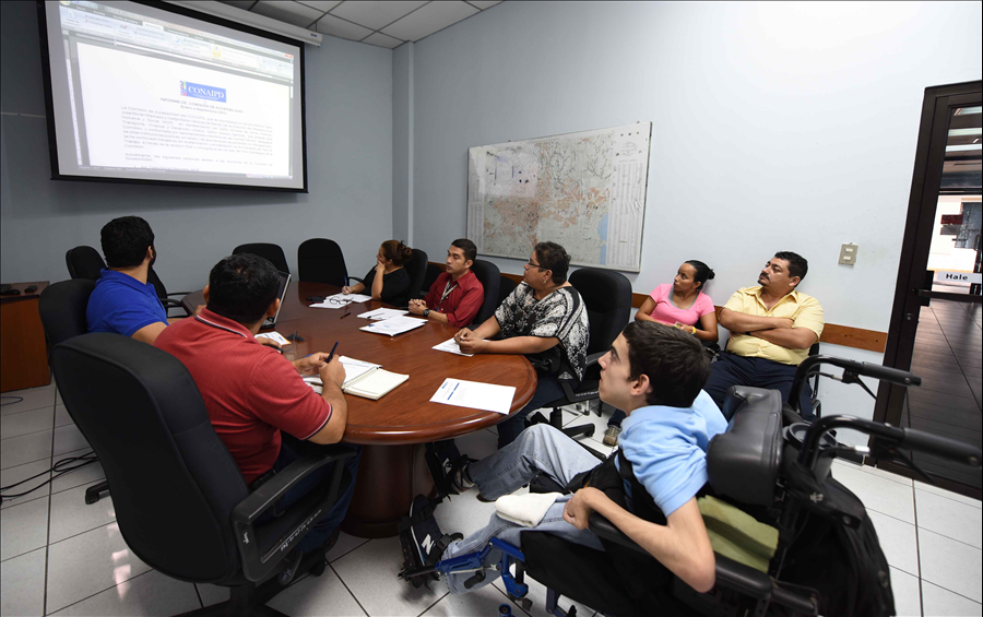 MOP participa en Comisión interinstitucional de accesibilidad