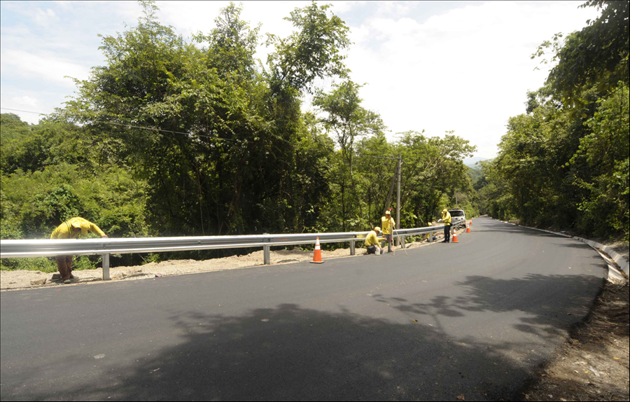 MOP por concluir pavimentación de 10 km de carretera Nueva Trinidad, Arcatao, Chalatenango