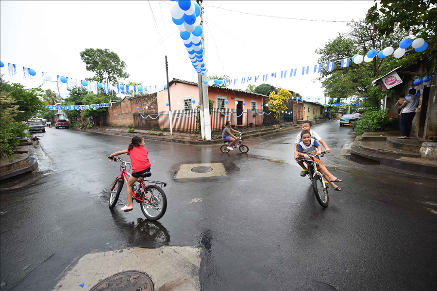 Viceministerio de Vivienda transforma comunidades urbanas precarias