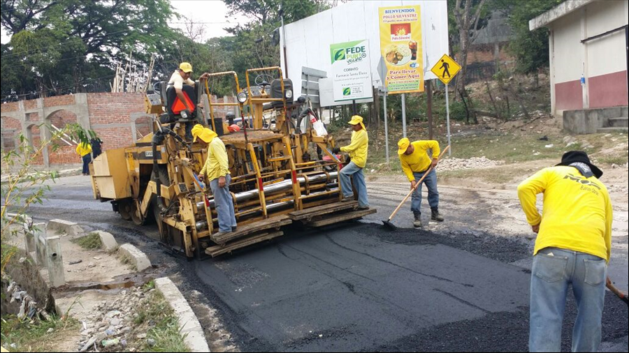 MOP inicia recarpeteo de 2.55 kilómetros de calles casco urbano de Corinto, Morazán