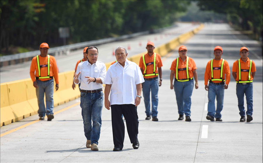 Presidente de la República entrega corredor logístico Puerto de Acajutla-Sonsonate