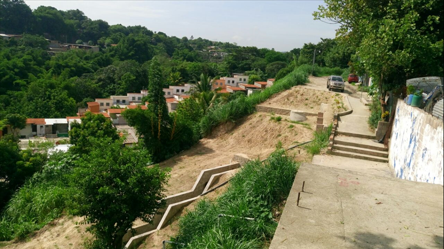 MOP finaliza obras de protección por cárcava en Lotificación Campo Amor, Cuscatancingo, San Salvador