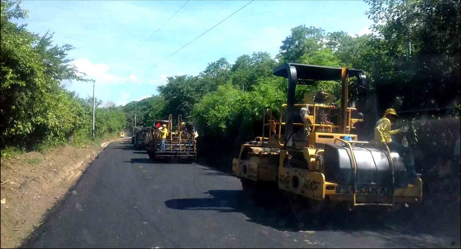 Concluye pavimentación de 2.1 kilómetros de calles de Mercedes Umaña, Usulután