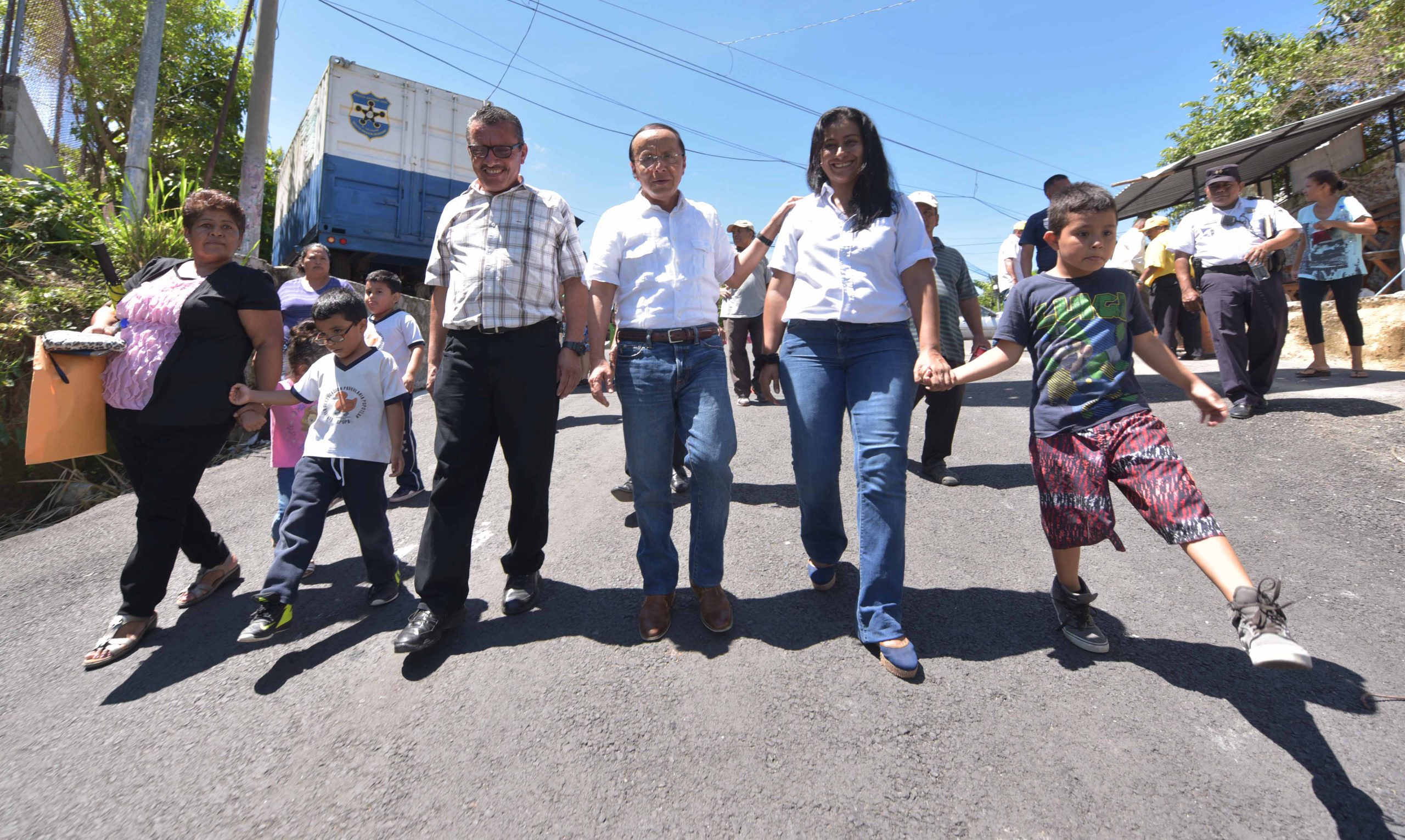 MOP inspecciona pavimentación en Prolongación Calle Padre Antonio Ibáñez, Apopa, San Salvador