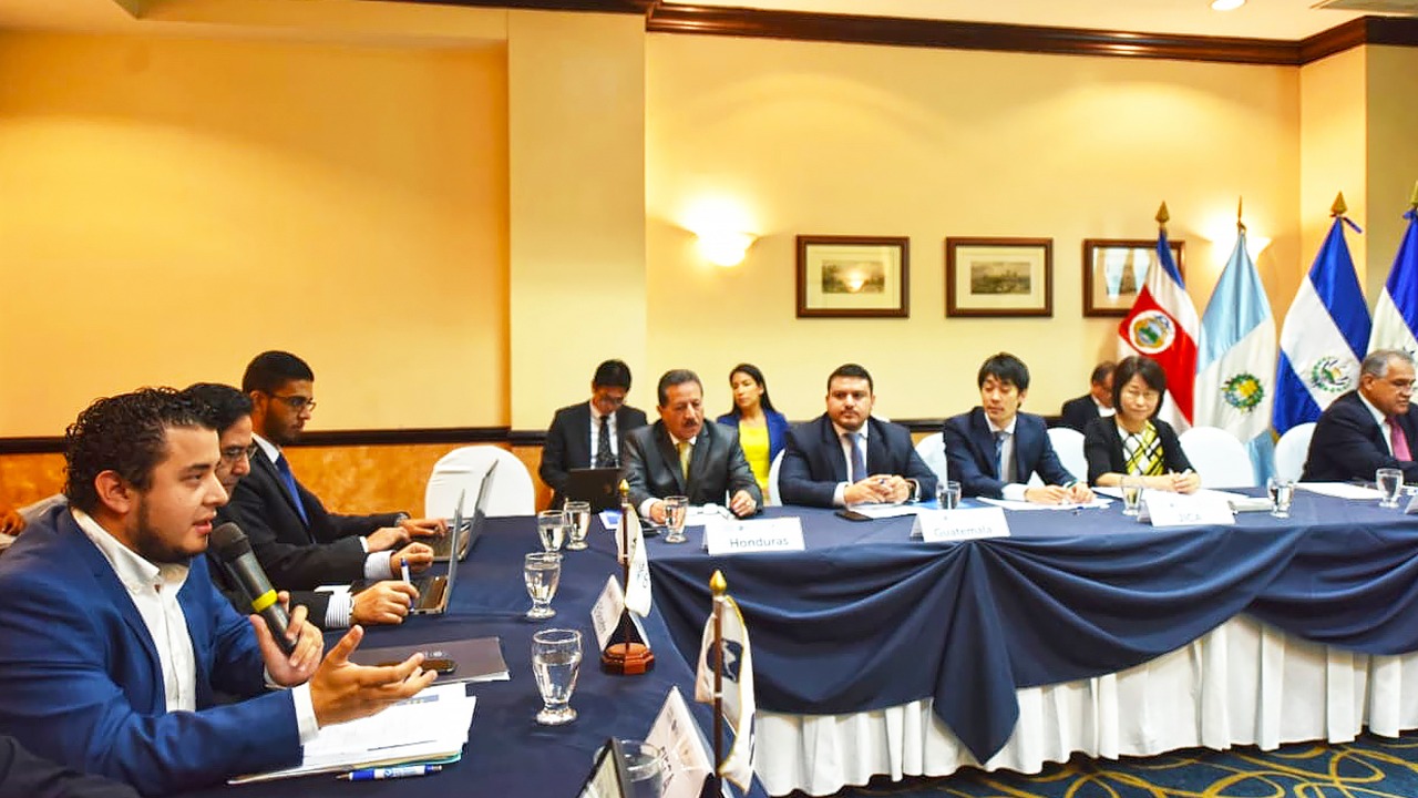 Ministros de Transporte de Centroamérica revisan hoja de ruta del Plan Maestro Regional de Movilidad y Logística